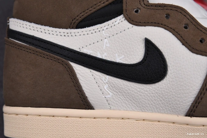 TS HIGH AIR CD4487-100 SCOTT' 'TRAVIS 2.0 OG 1 JORDAN SP - 0919